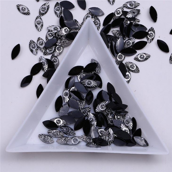Navette Rhinestone